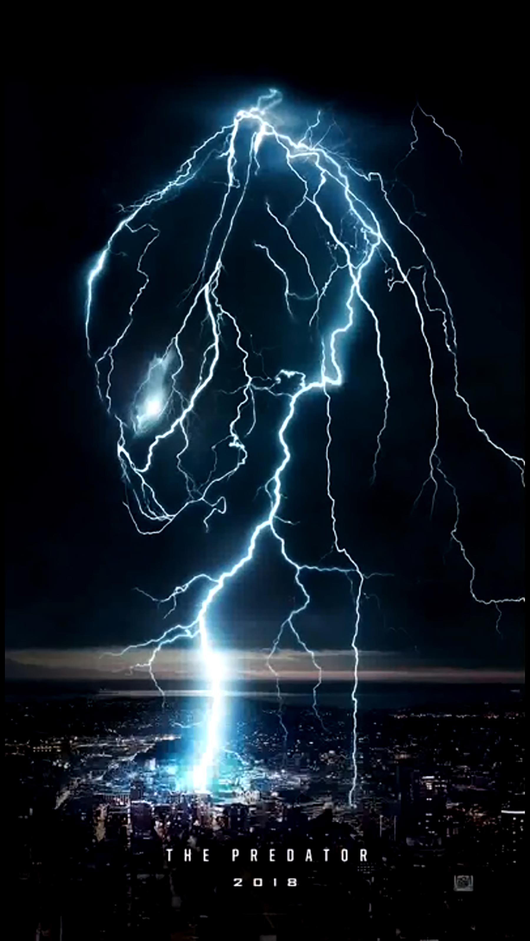 Képtalálat a következőre: „"predator" 2018 movie poster”